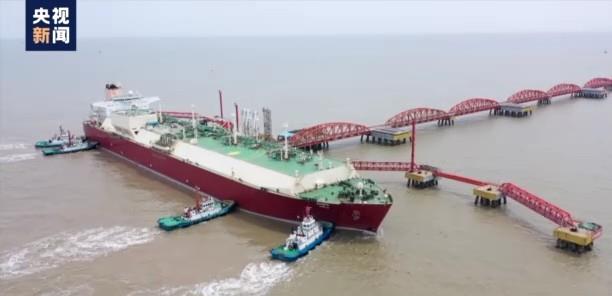 超大型液化天然气运输船昨日抵达江苏如东洋口港